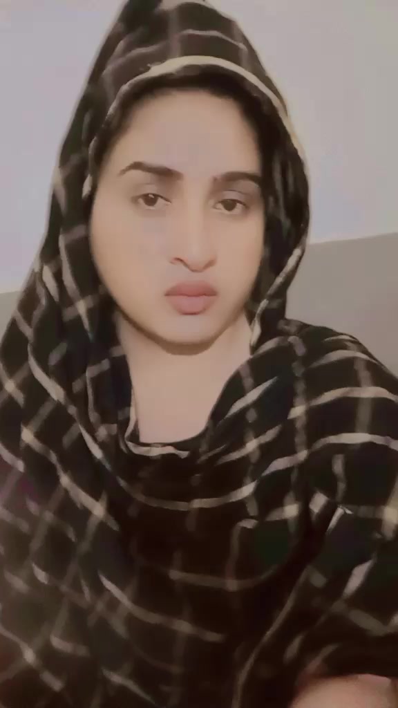 @Gurri madam   🤫🤫🤫