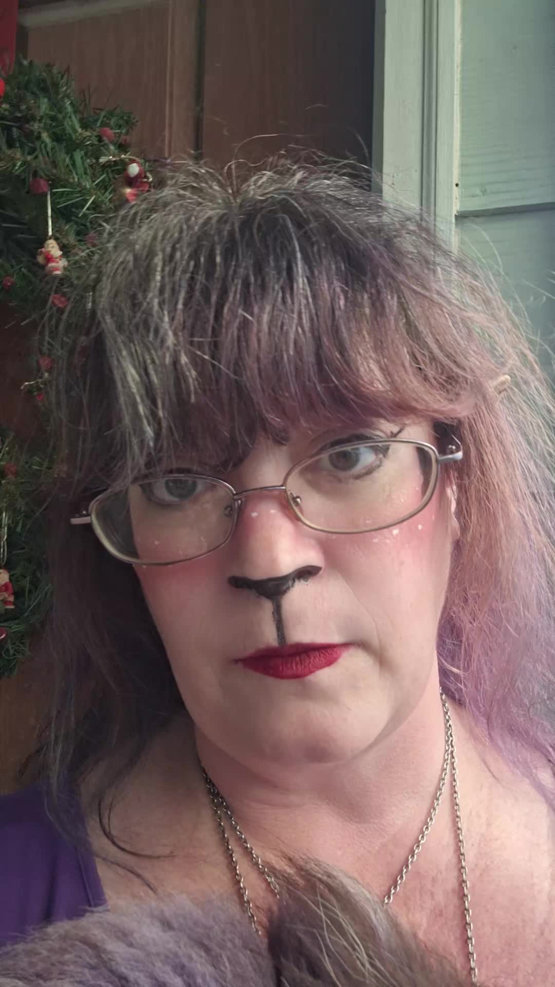 @🧙♀️🐈⬛Mickey Hollow📚🧝♀️