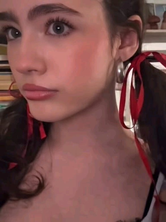 @camilushiss