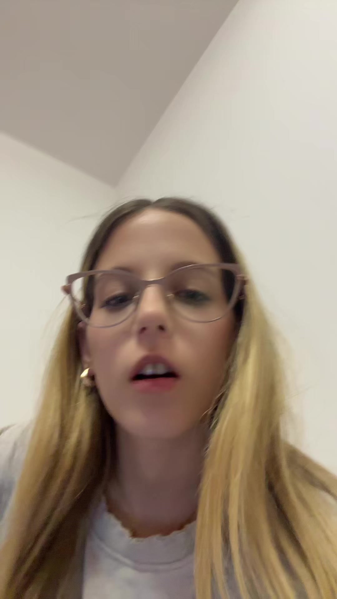 @anastasijaburgundd