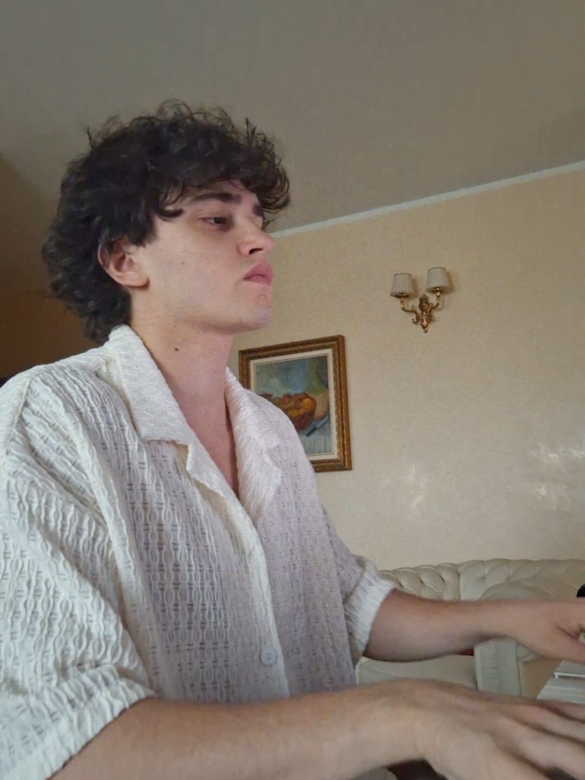 @Alessandro_