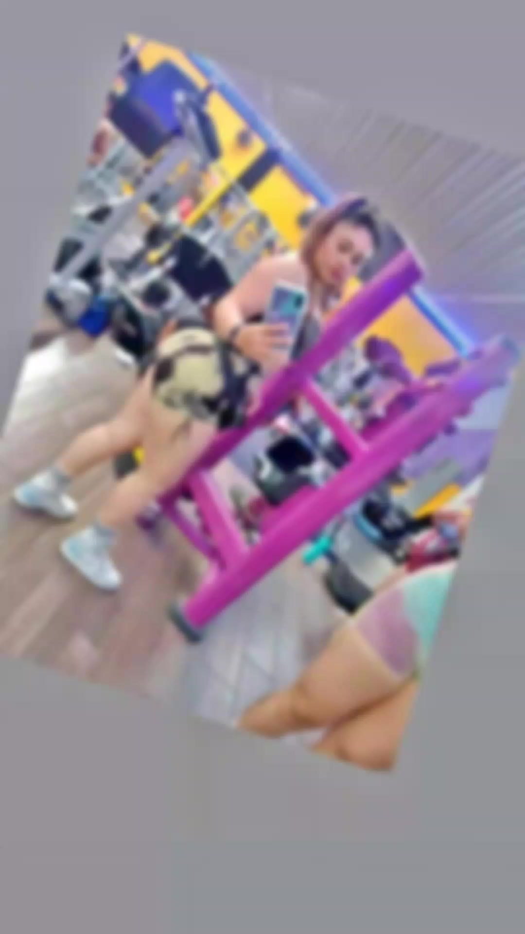 @roxxy