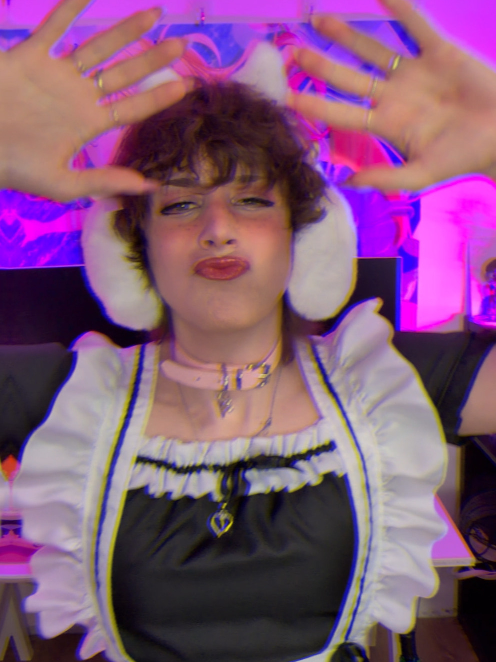 @myprettypuppyboy