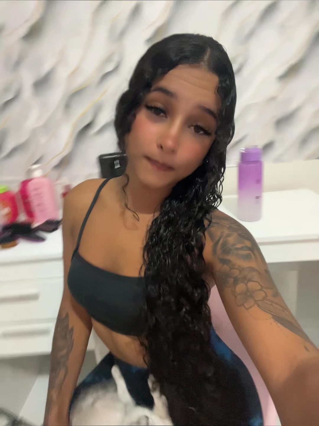 @00_laylinhaa