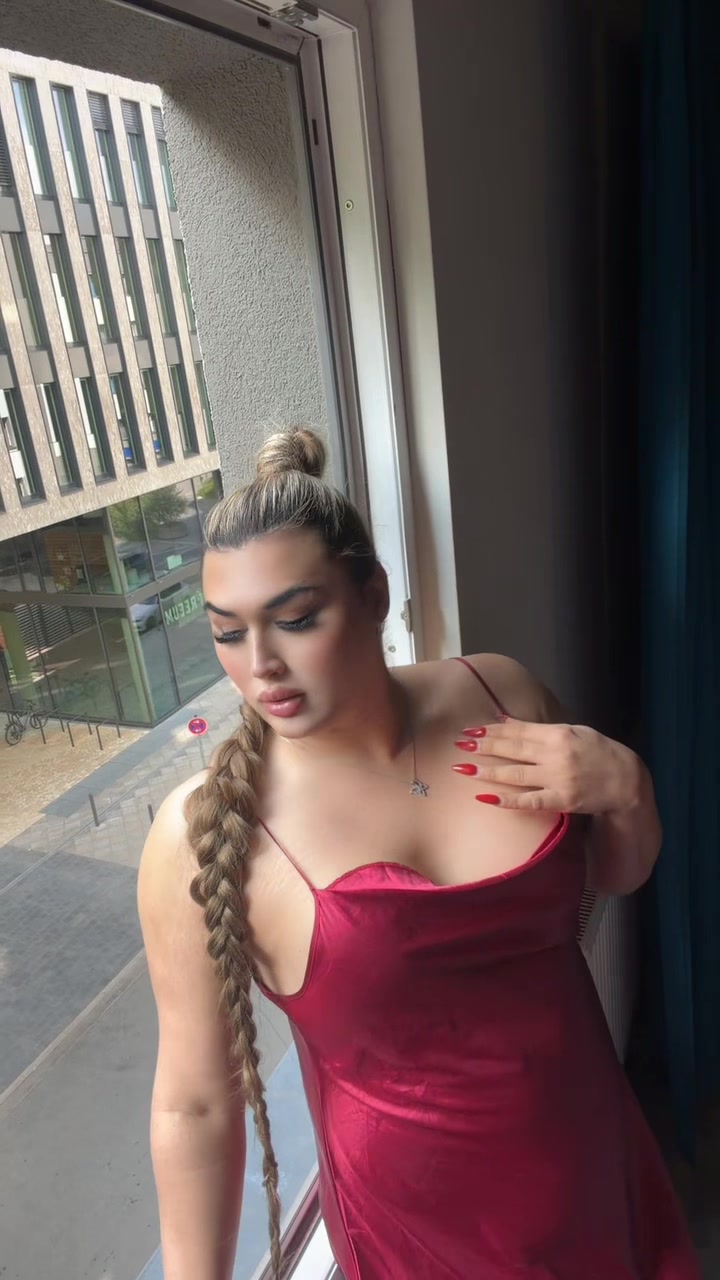 @Haniya🇨🇦