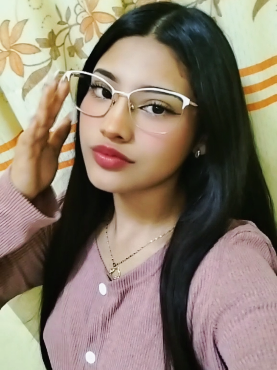 @𝙺𝚎𝚕𝚕𝚢 𝙷𝚎𝚛𝚗&aacute;𝚗𝚍𝚎𝚣