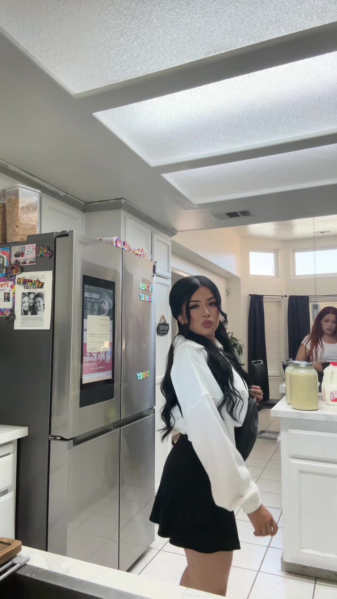 @𝐋.𝐑
