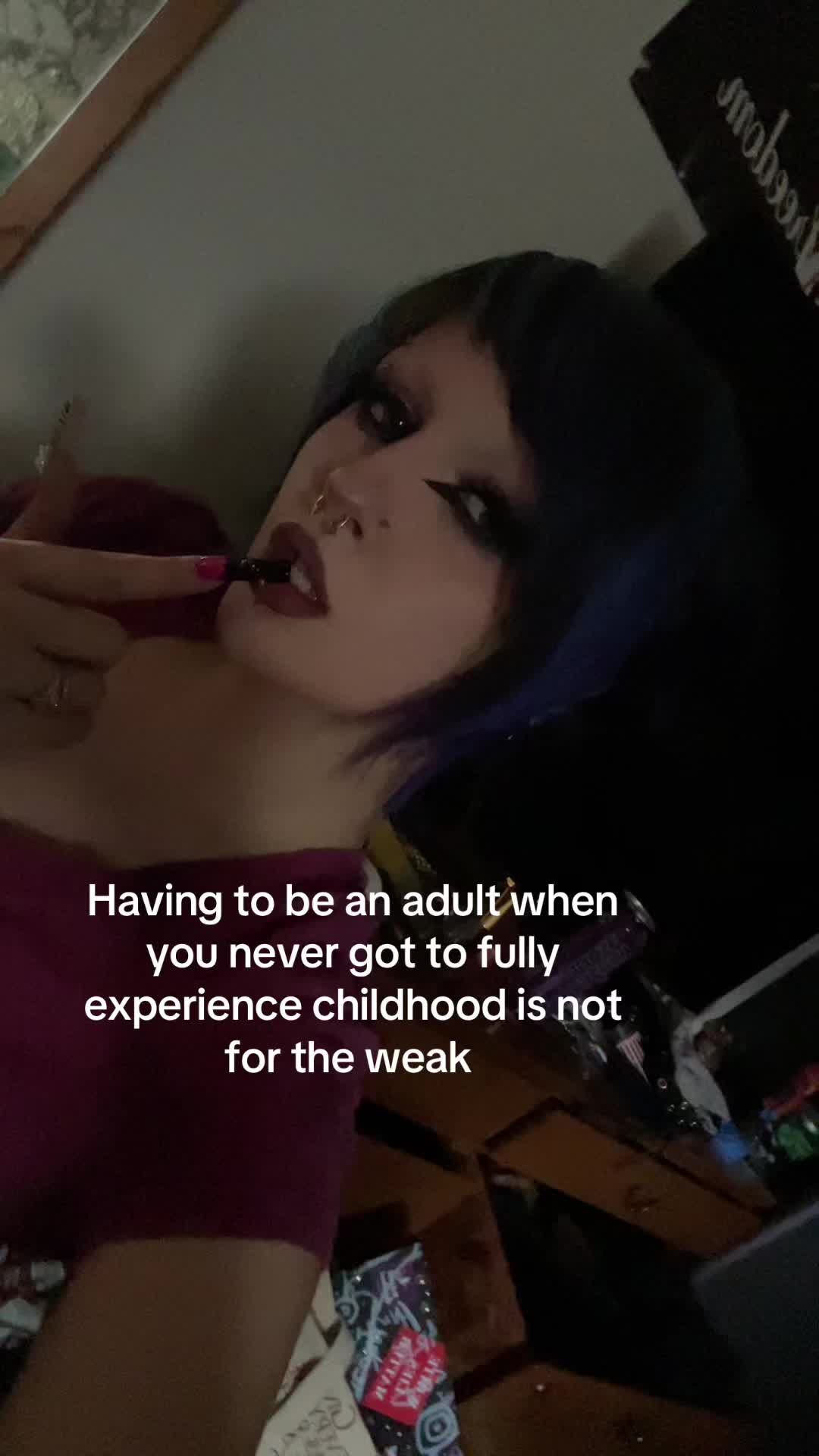 @unbecomingd0lly