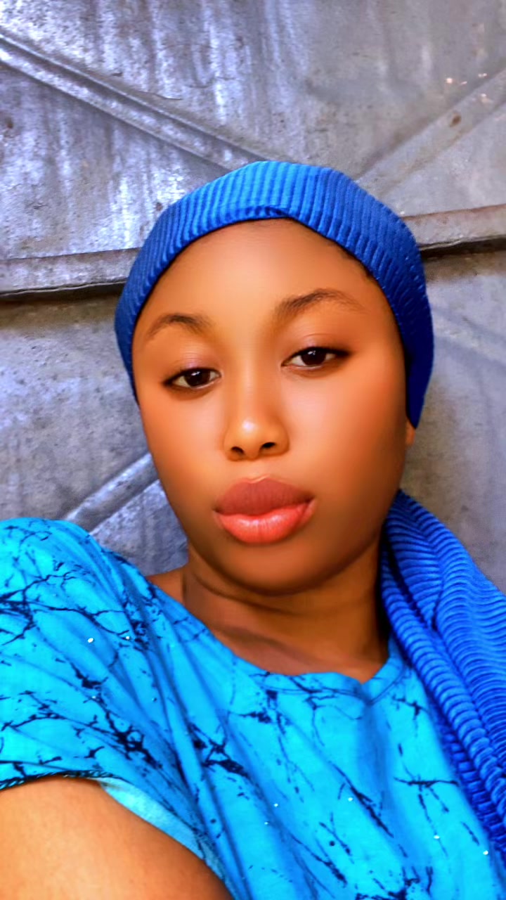 @Mariame belle ban Camara