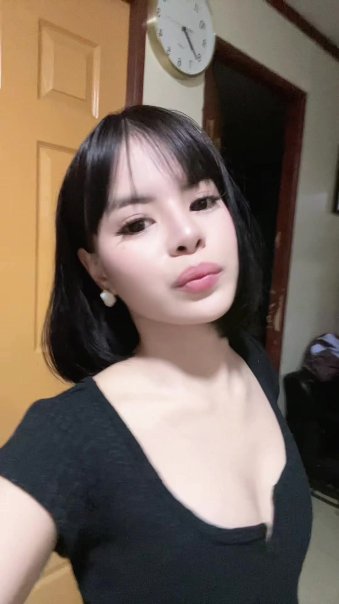 @Zey