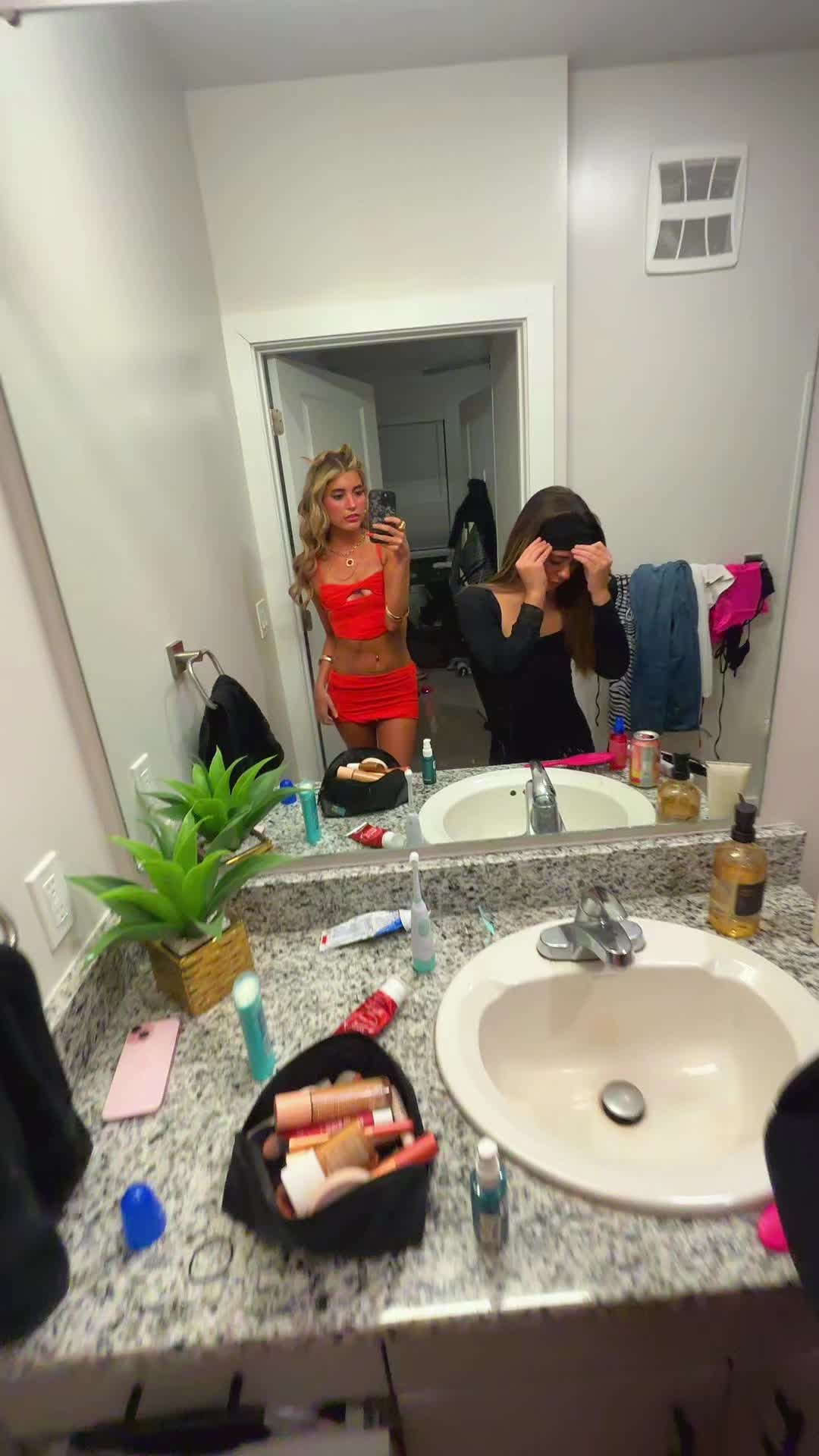 @malloryselzerrr
