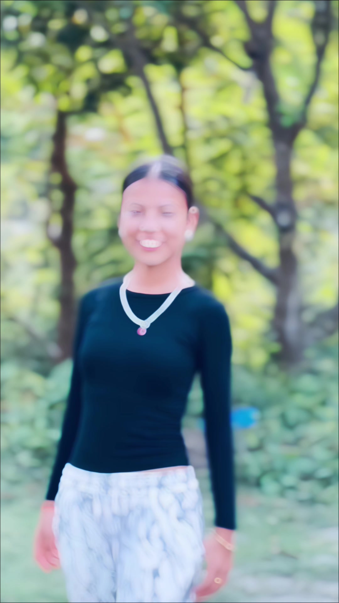 @𝐃𝐚𝐫𝐬𝐇𝐮𝐮✔︎