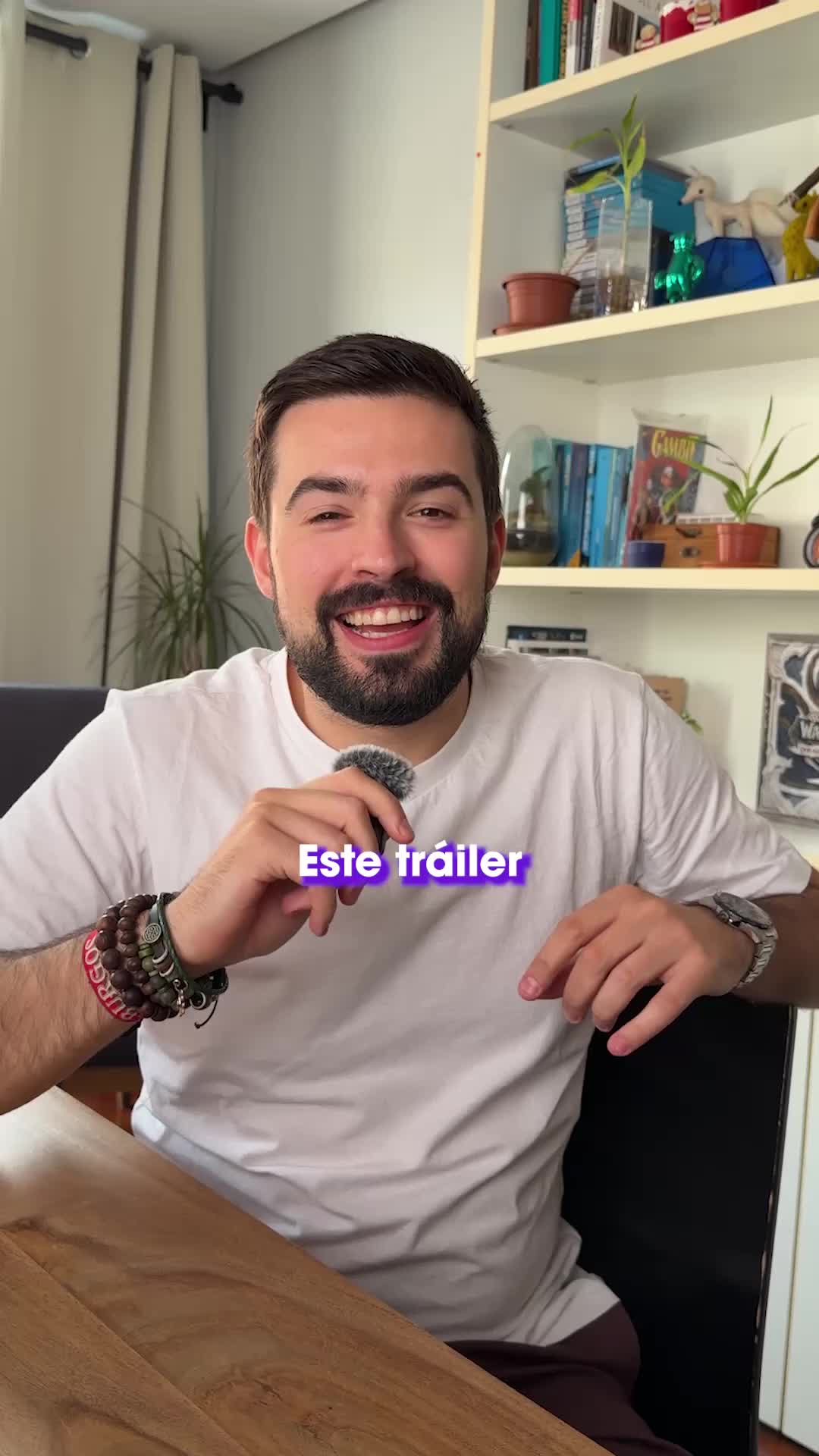 @Hipertextual