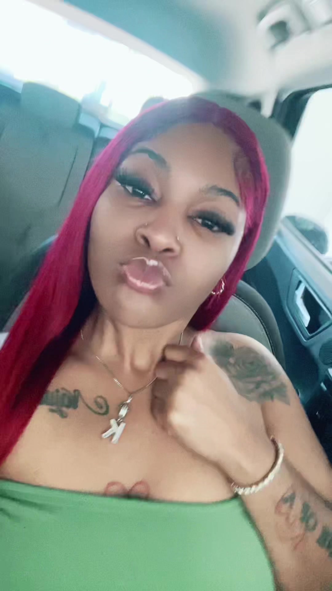 @Kyraa