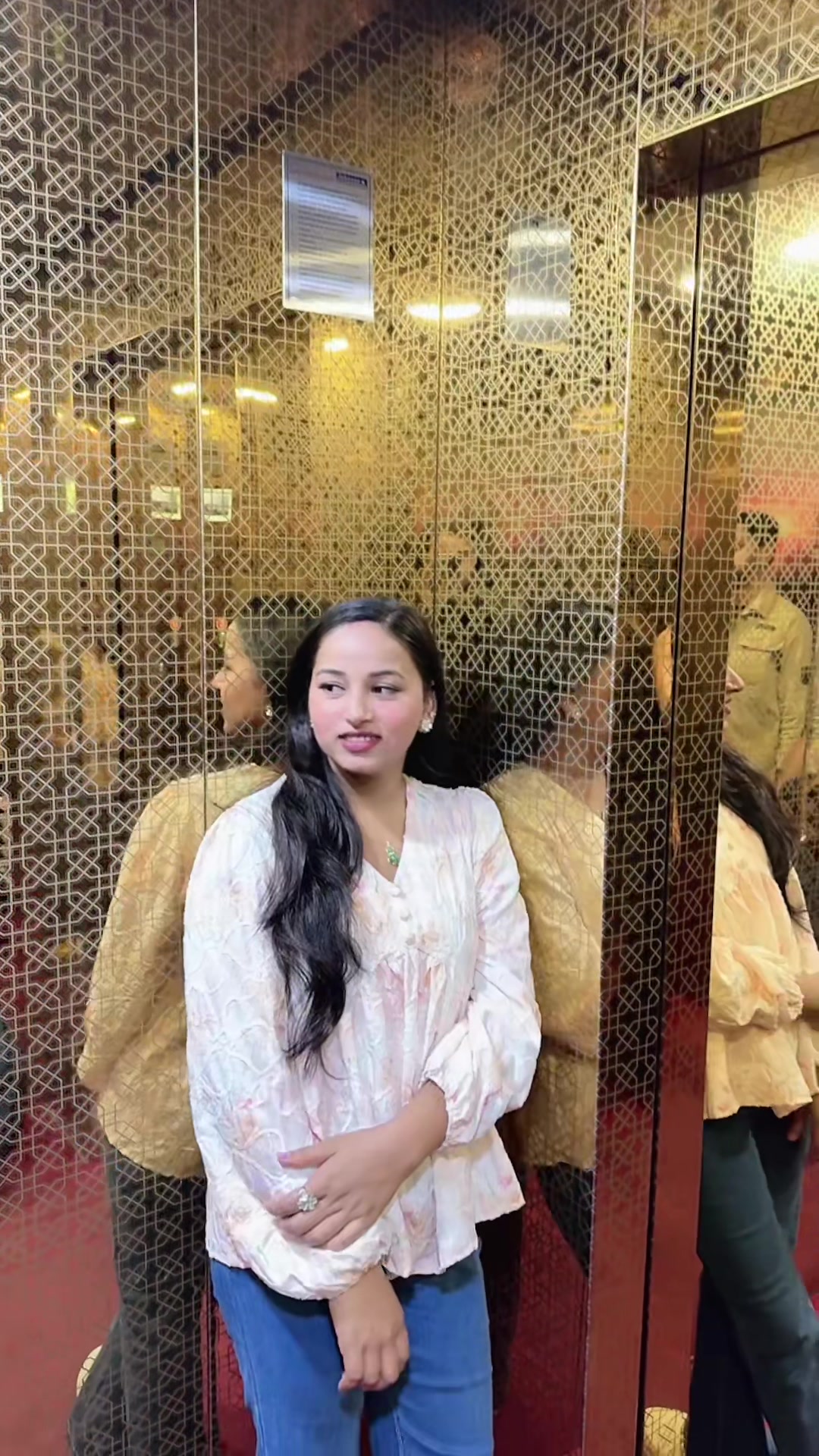 @✨Manisha🕊️💫