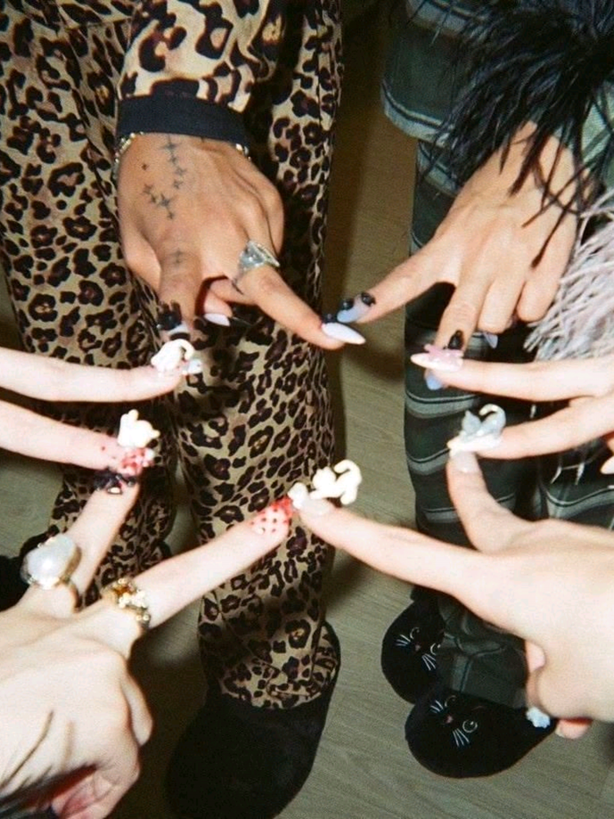 @✨️⁷