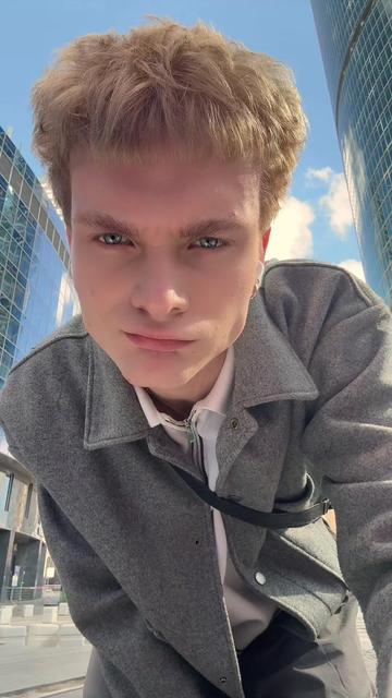 @vlazzzip