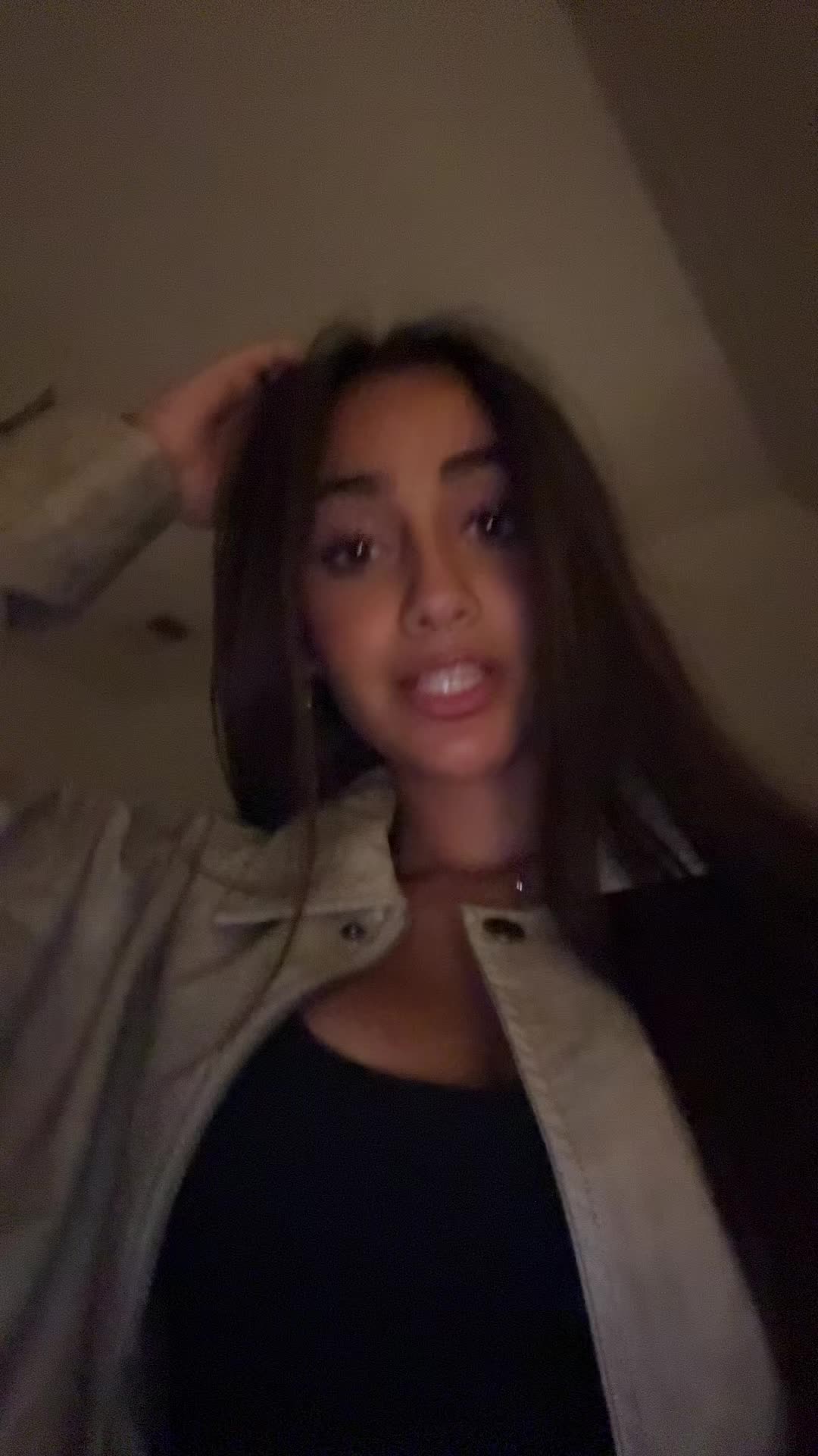 @user8246286428