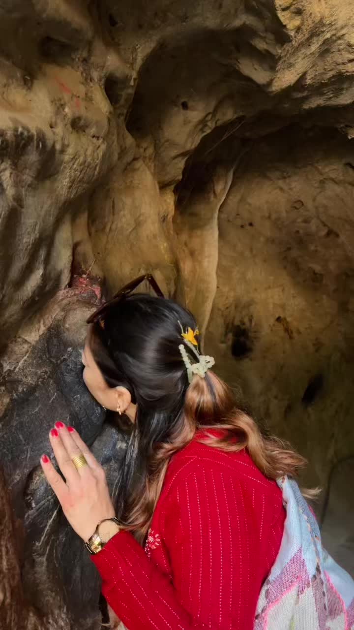 @Durga Thapa