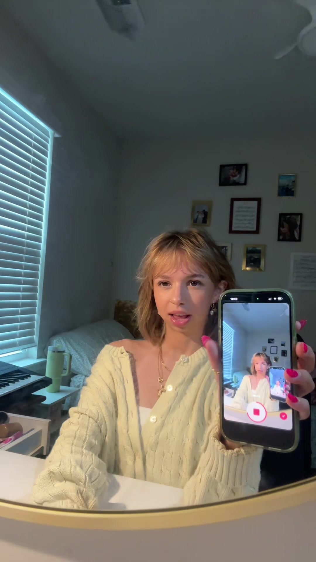 @IZ