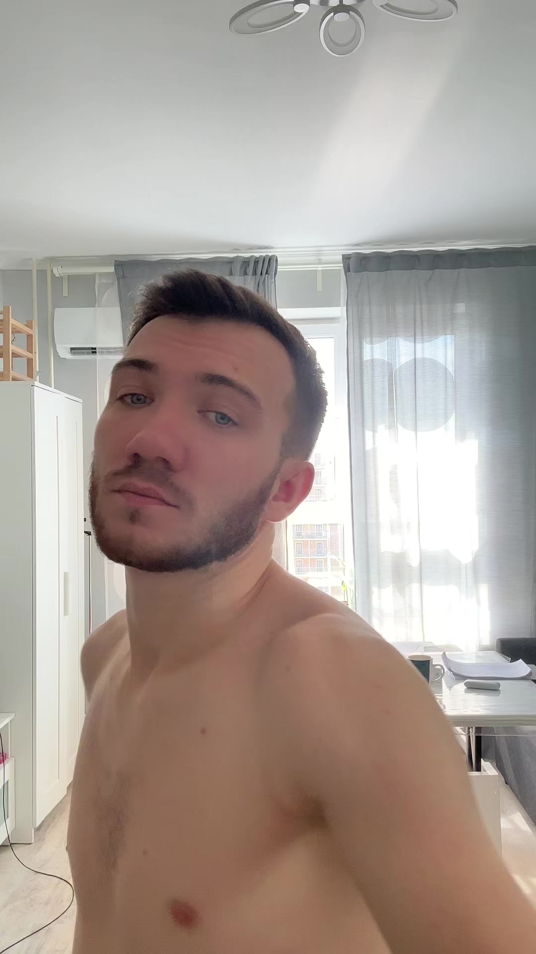 @LEONSTM