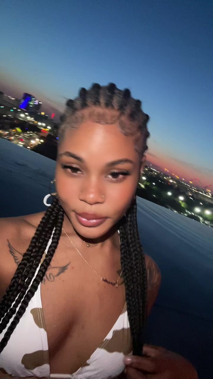 @Aphrodite🥰🦋