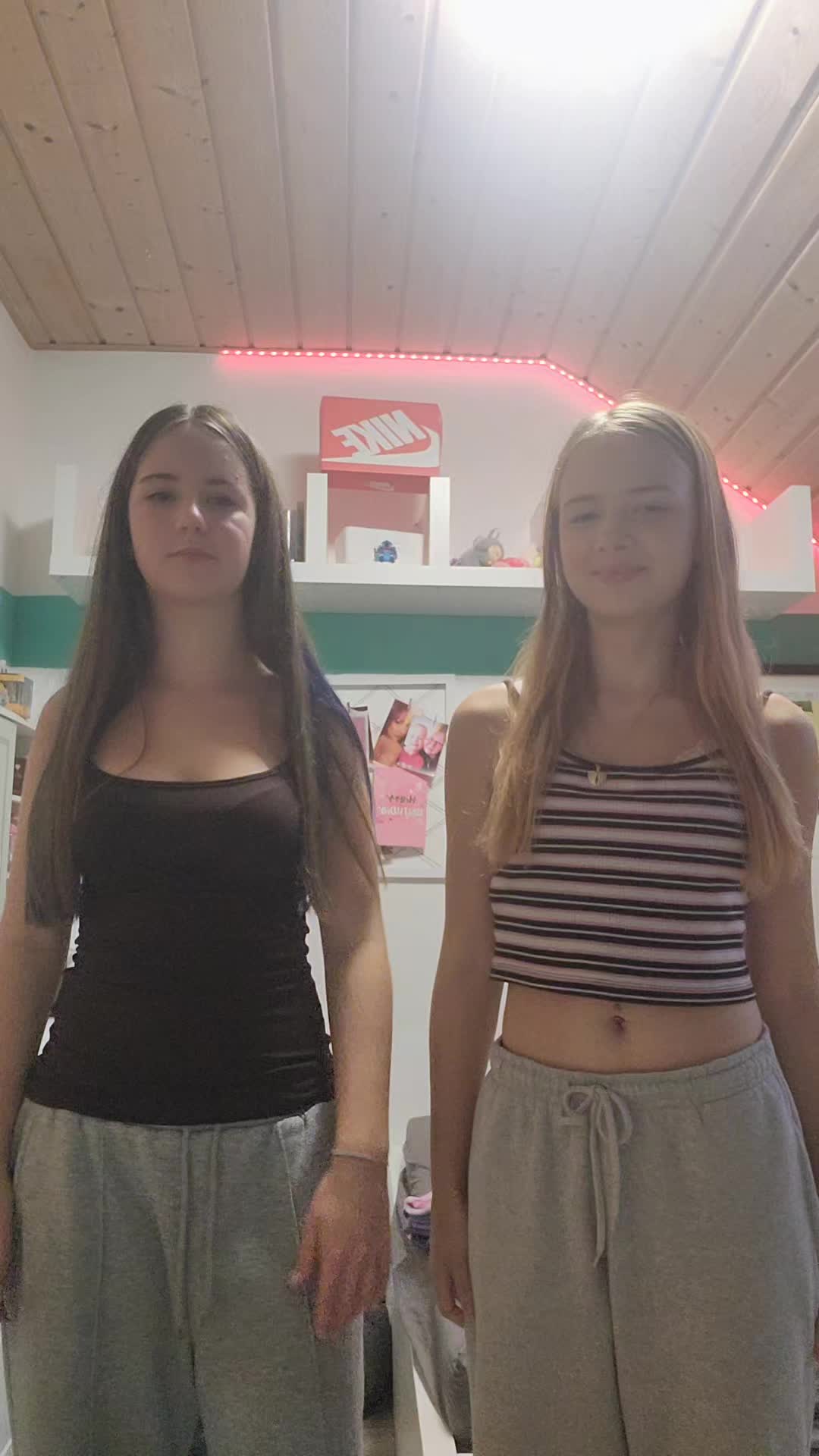 @Anja & Lisa Marie