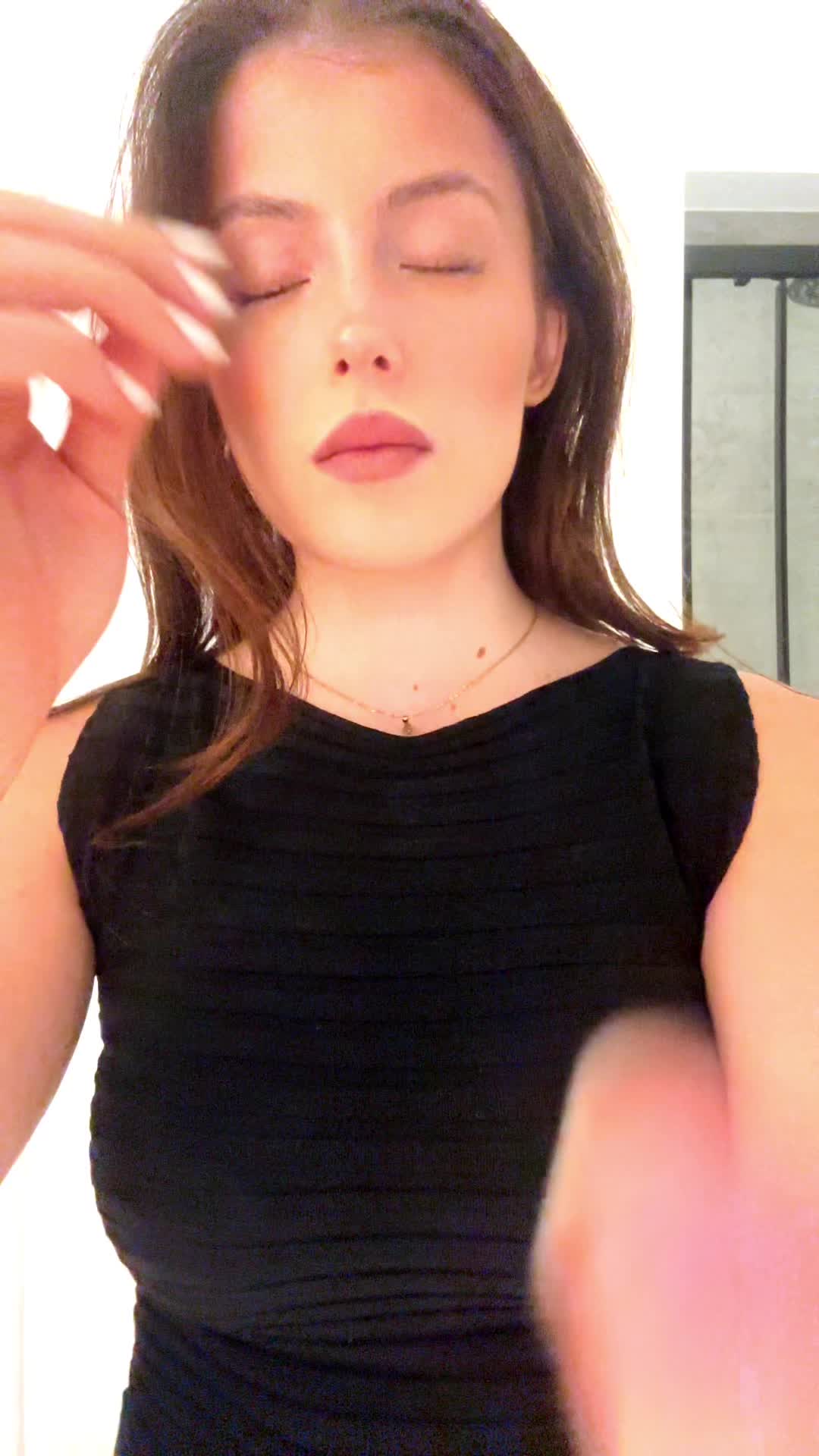 @daniela farrell