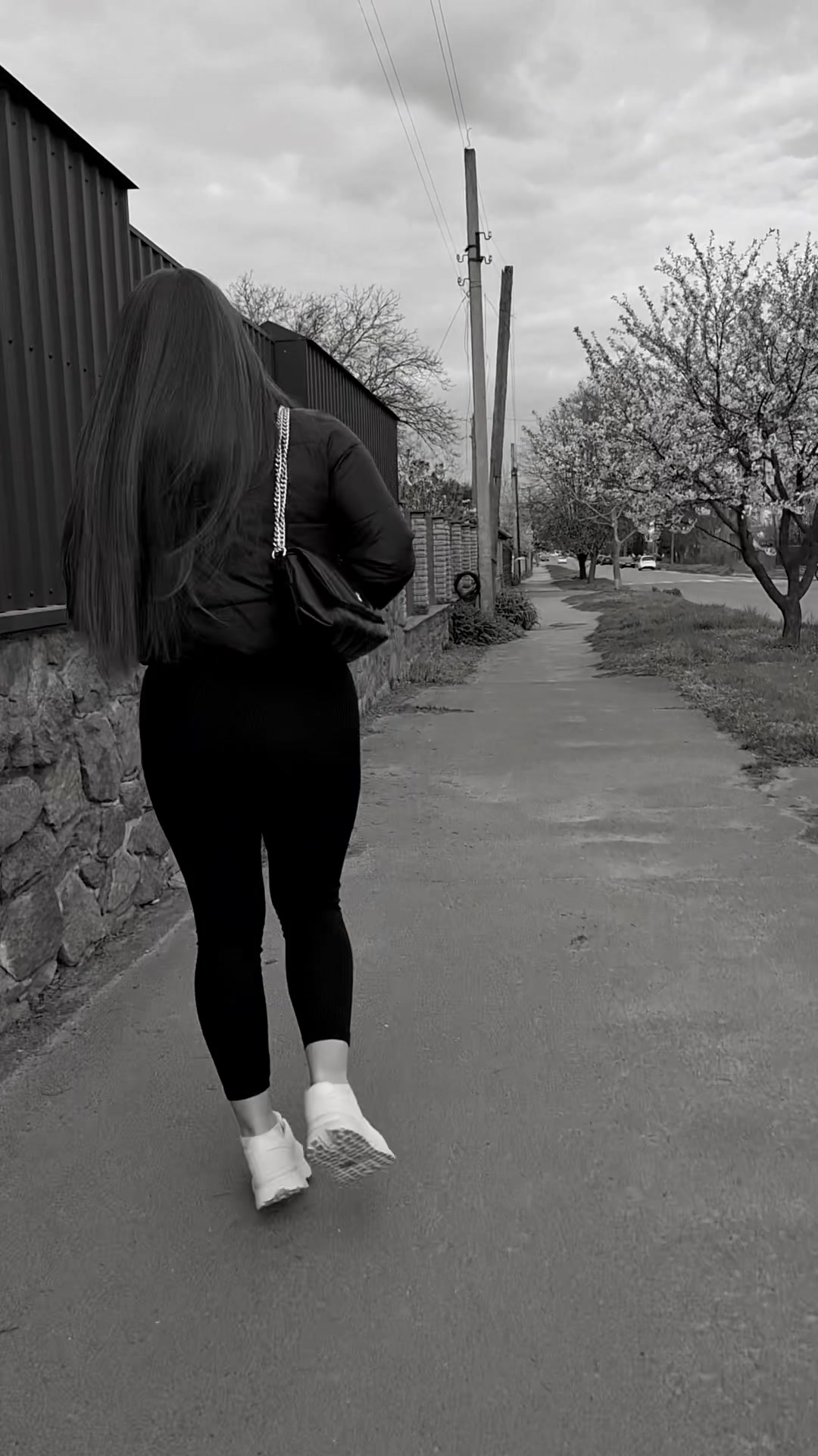 @Анжела😉