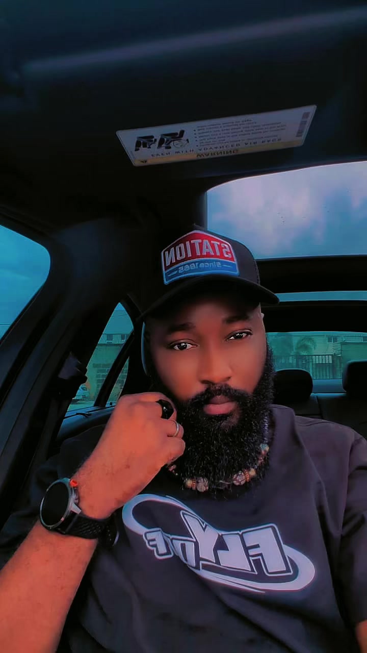 @Ol&uacute;waf&eacute;mi Jediah