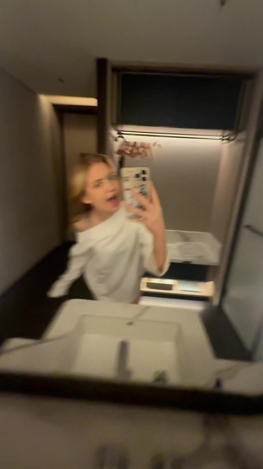 @alisa