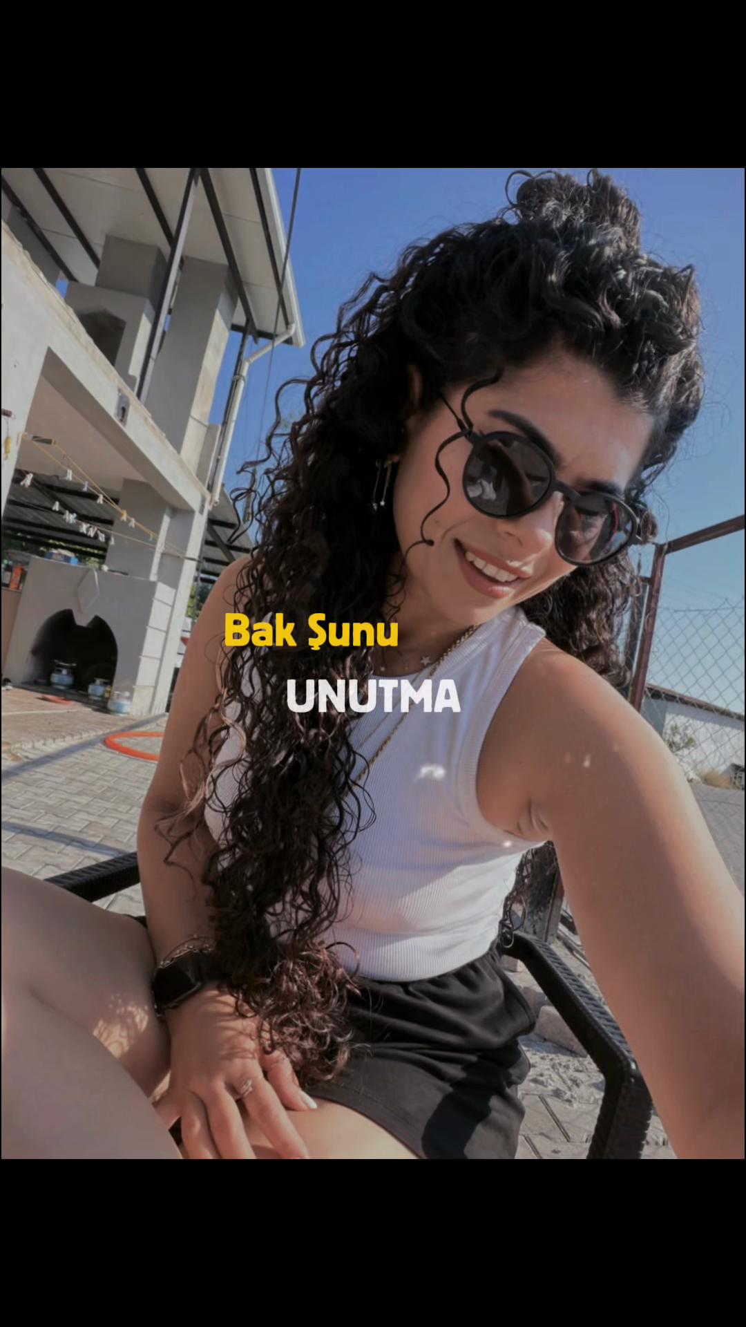 @ozlemm888