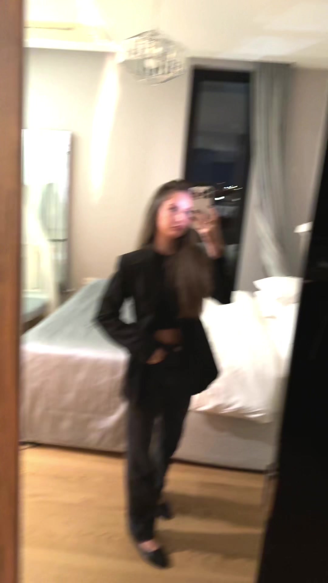 @Anika