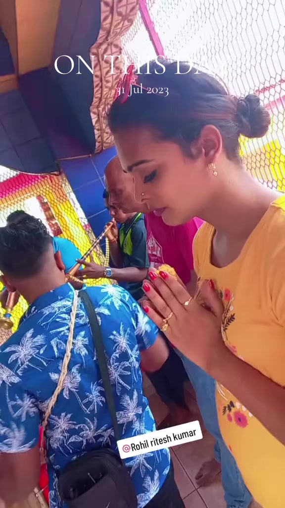@꧁*☬SANSKAARI JNR ☬*꧂