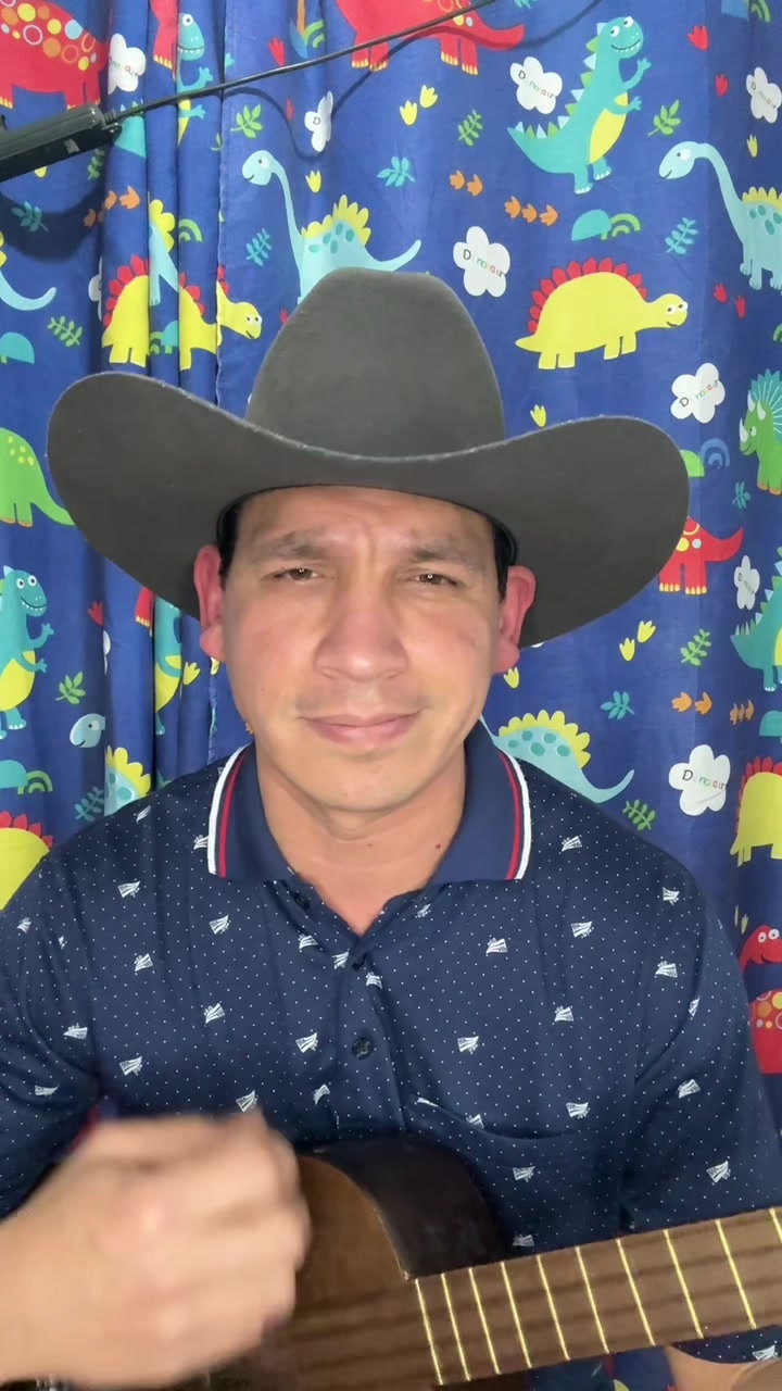 @H&eacute;ctor Bravo