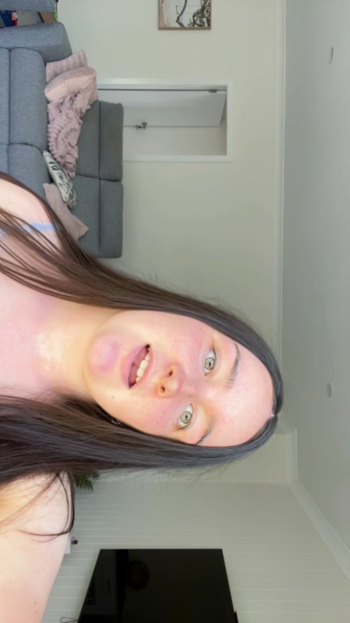 @isabella