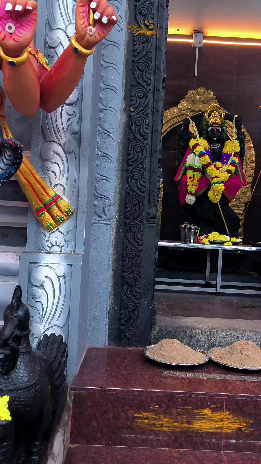 @YourBoyVinoth