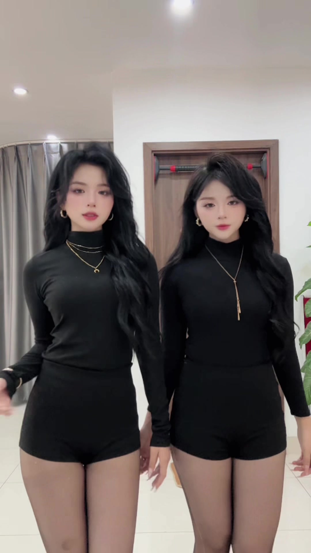 @Tuyền- Tuyến