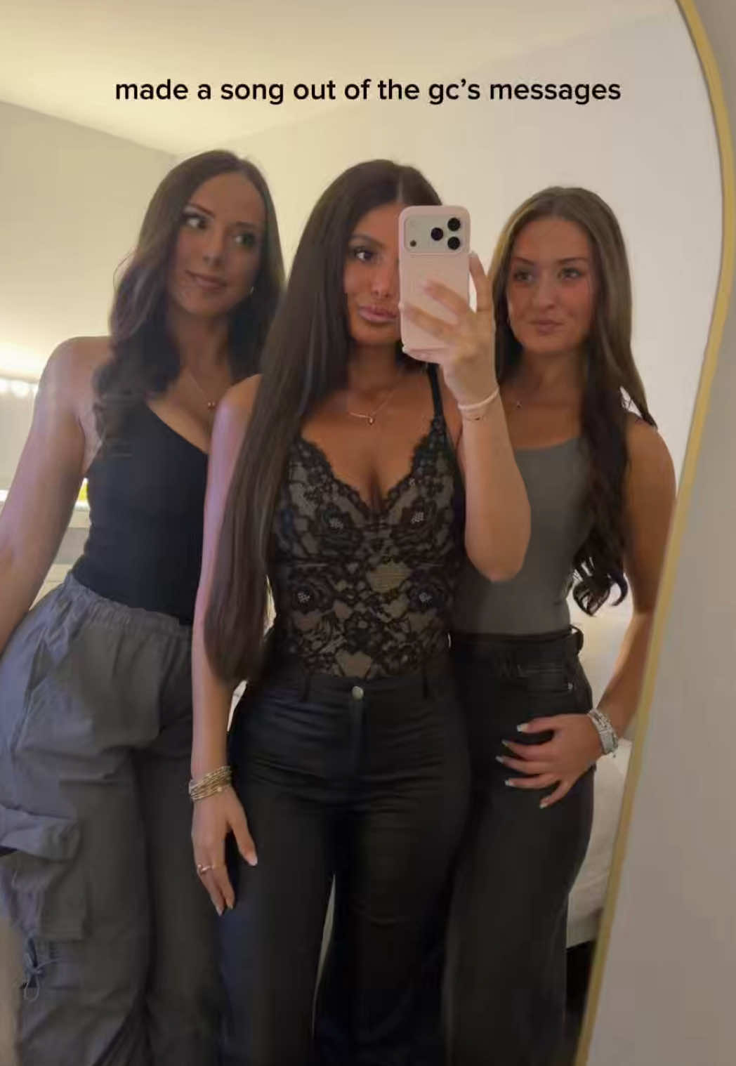 @nicolettagambino