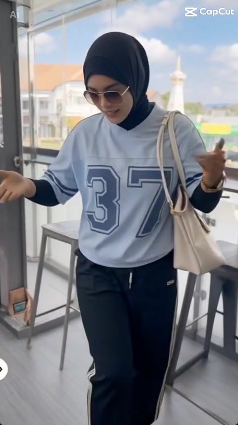 @madamkurca