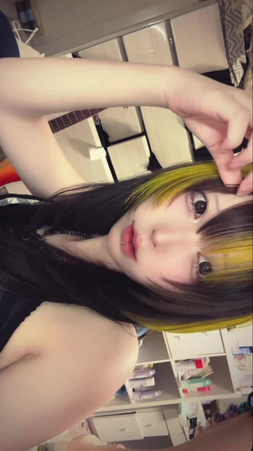 @はる