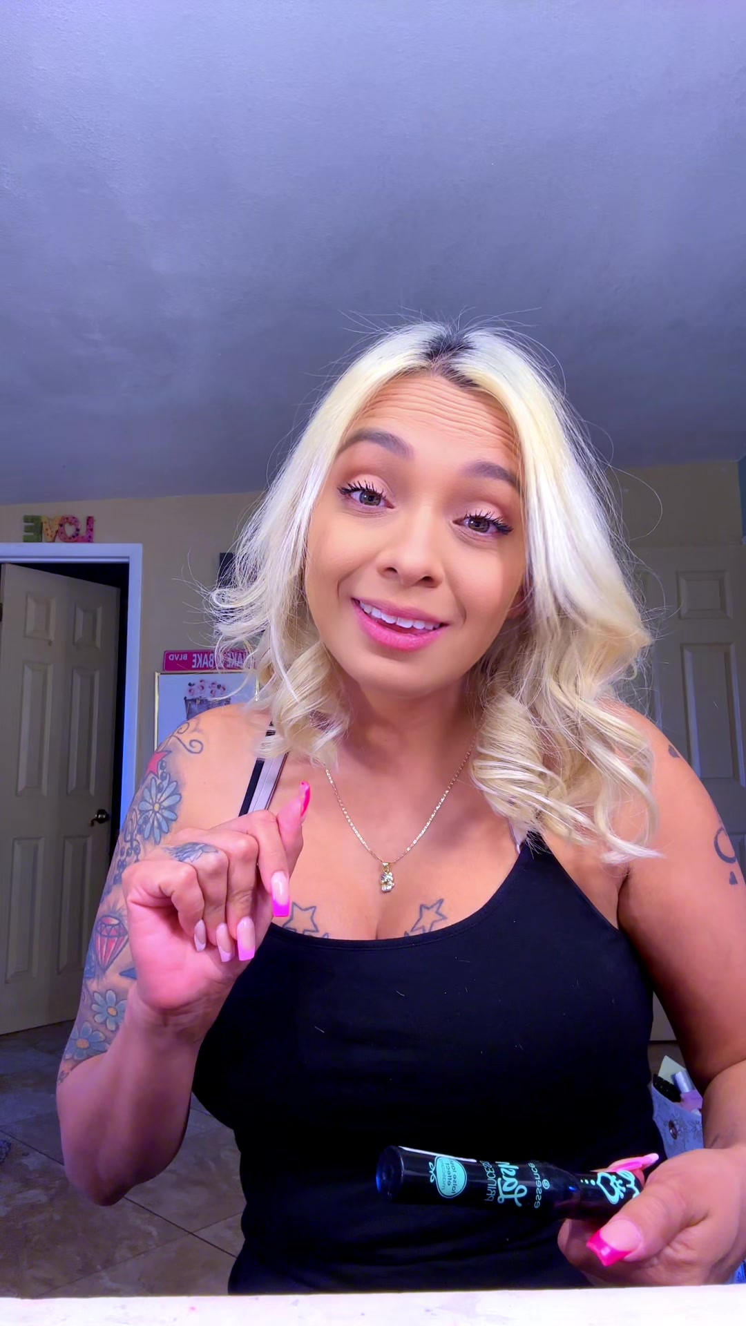 @Anayabeauty