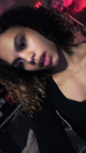 @curleelee