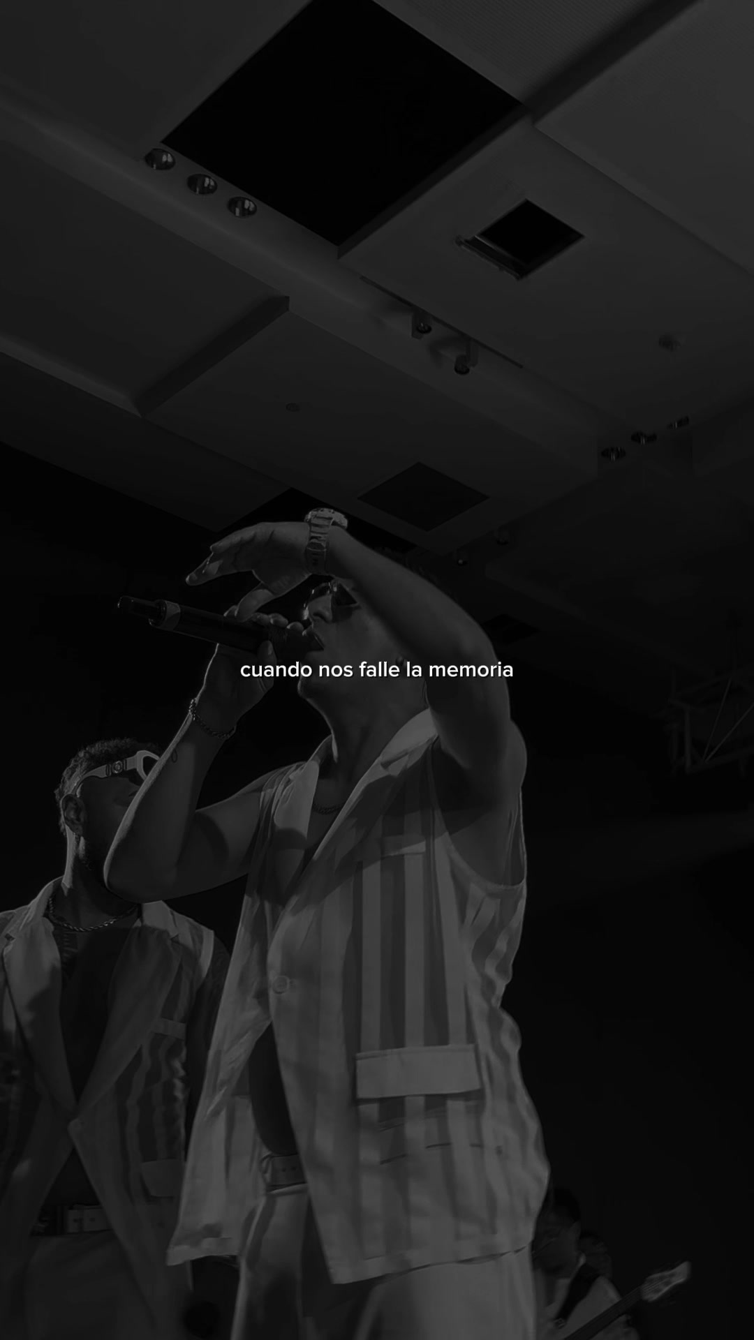 @𝓕