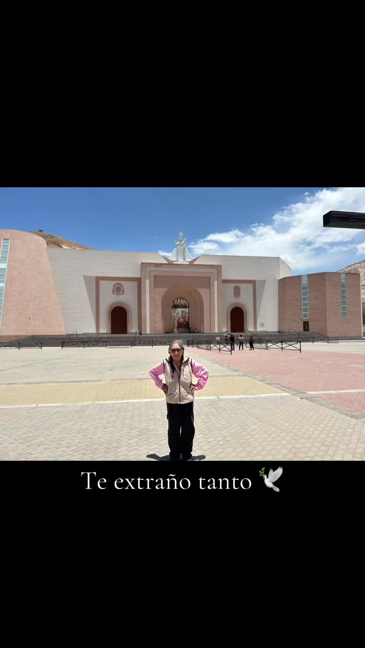 @Lucero Sofia