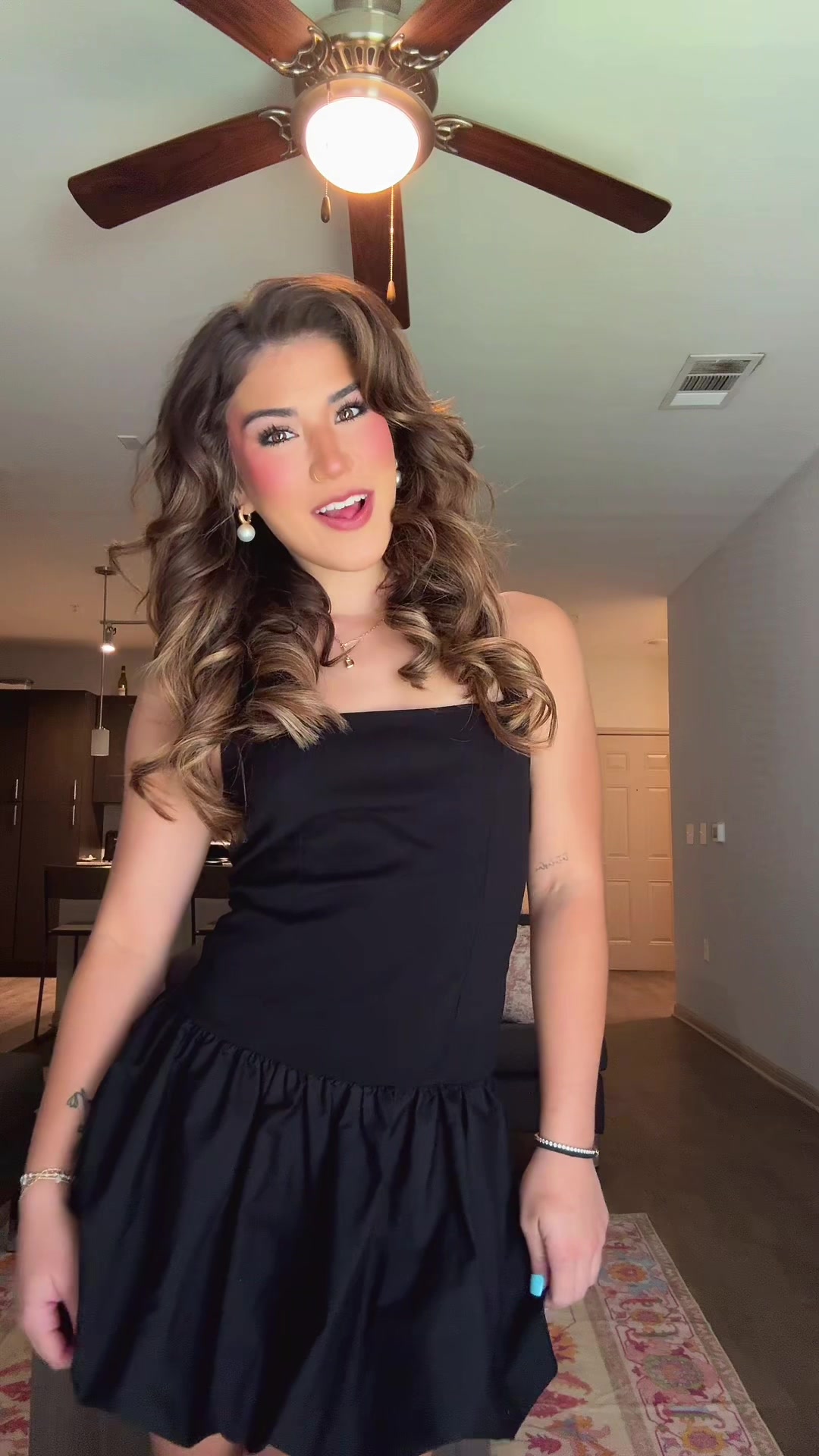 @destyni