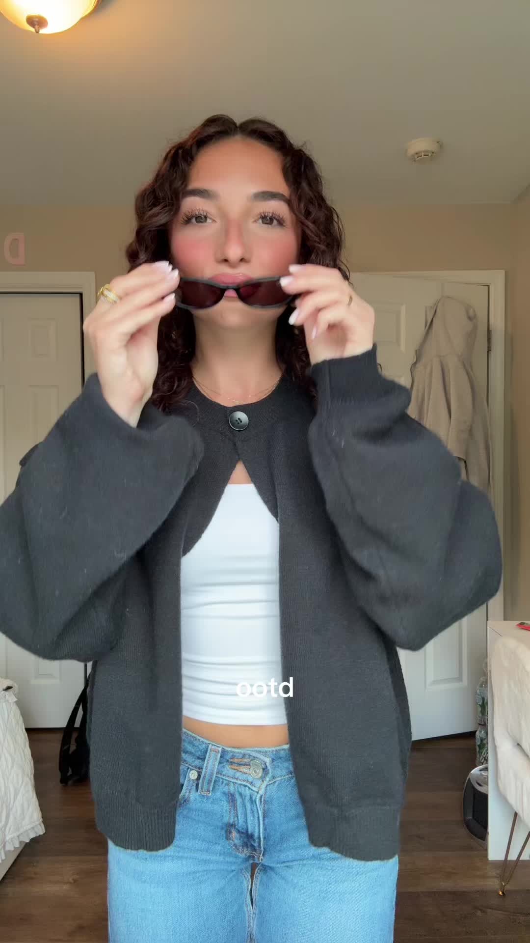 @Alexis