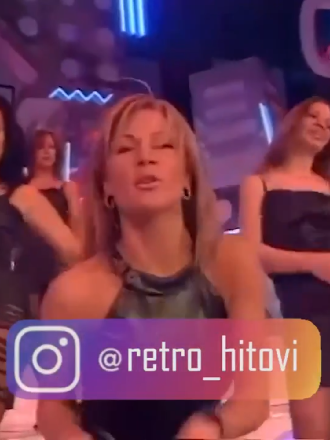 @retro_hitovi