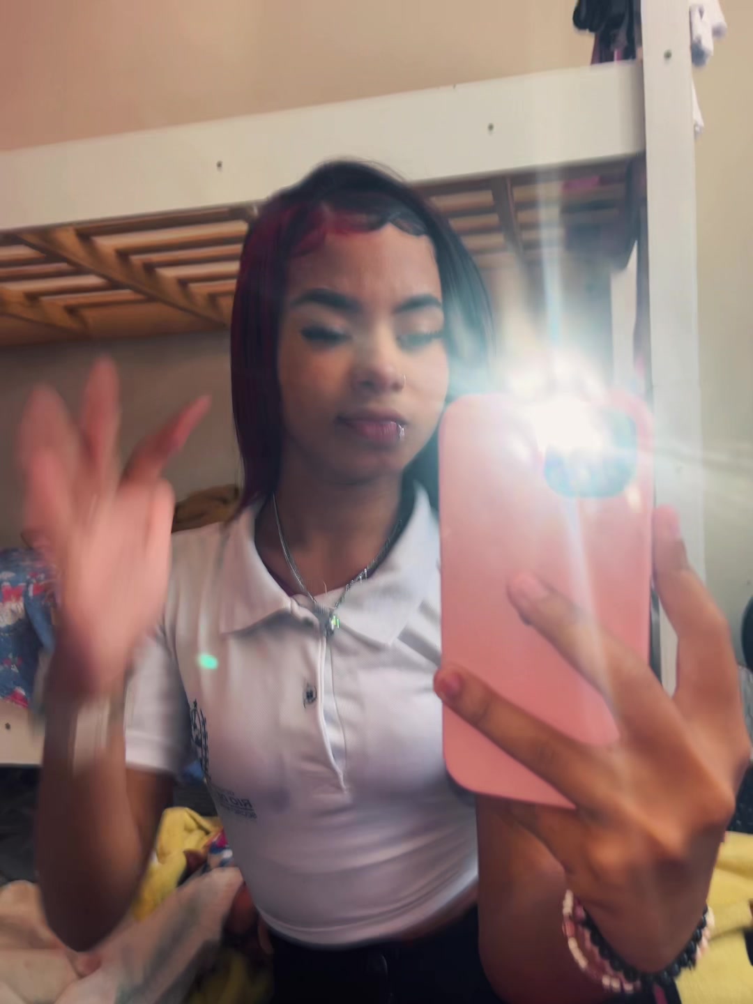 @Melzinhaaa💘