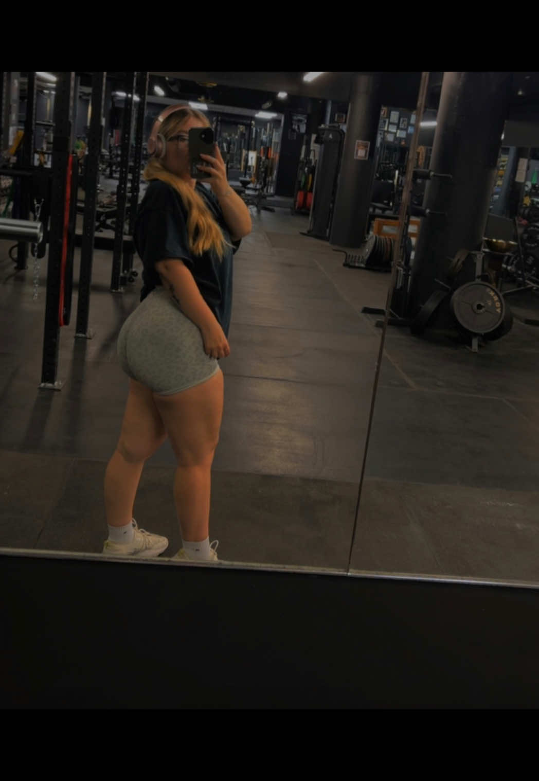 @Bri | Powerlifter